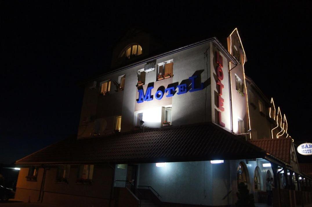 Motel Zacisze Łomża Exterior foto